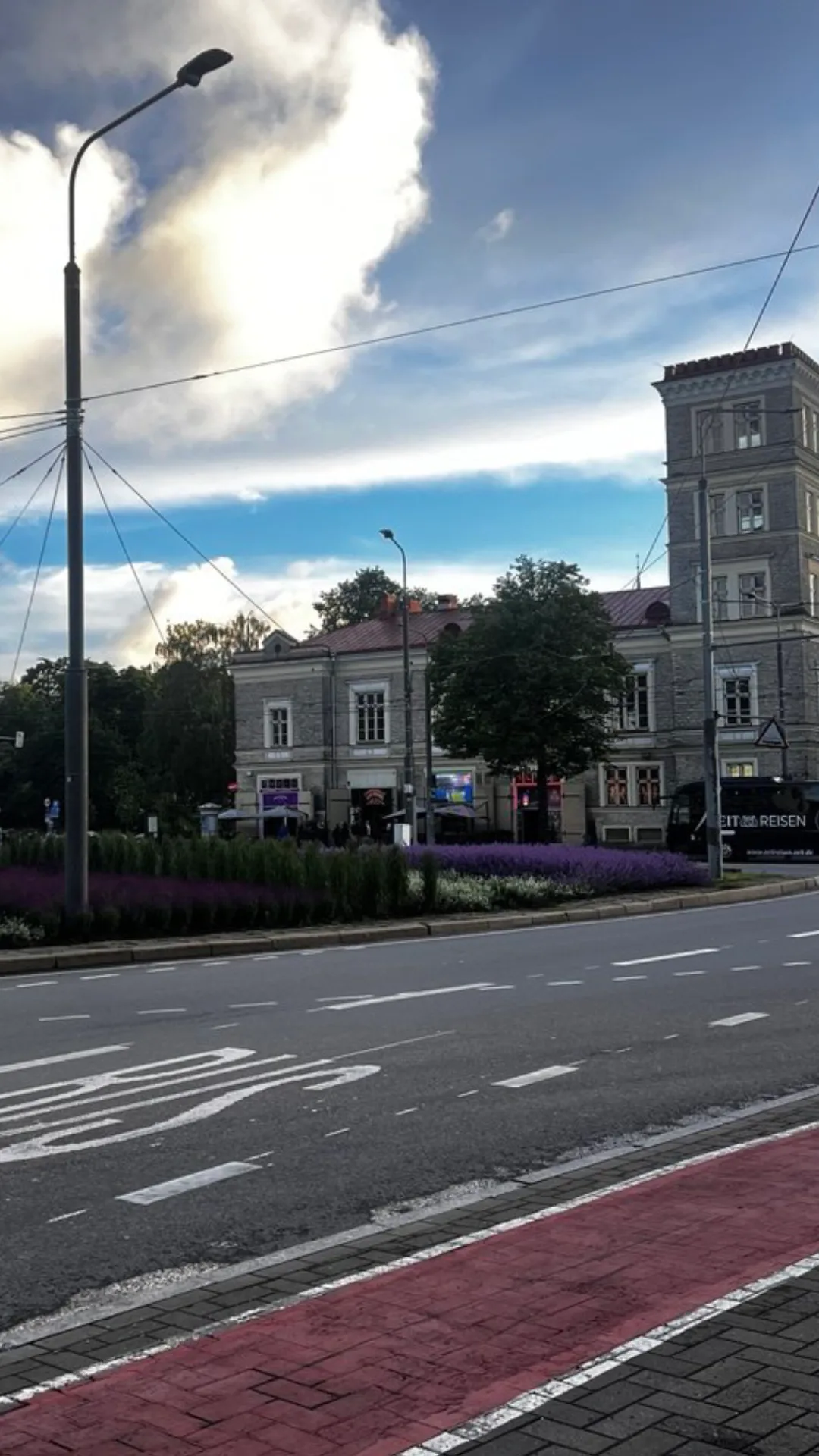 Viru Square — today
